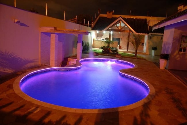 Iluminación para piscinas