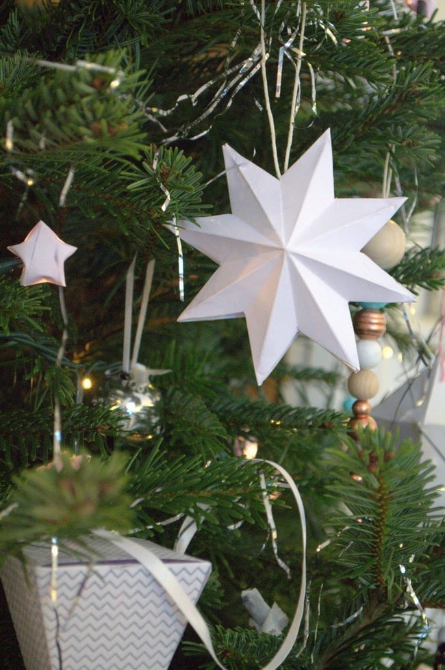 Estrellas de Navidad con papel