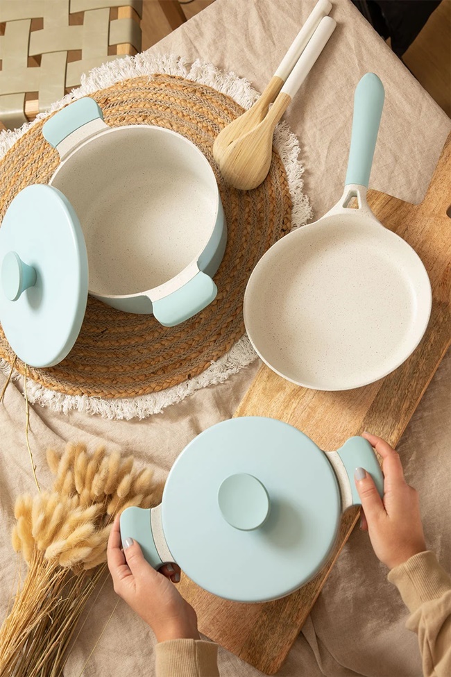 Batería de cocina estilo vintage