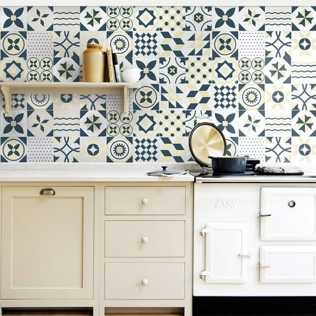 Azulejos adhesivos para la cocina