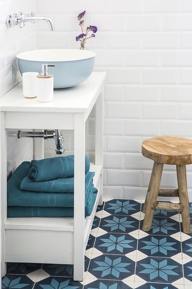 Baldosas hidráulicas en baños