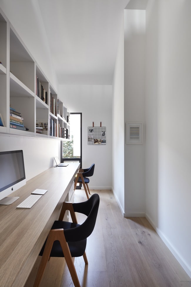 Mesa de trabajo larga