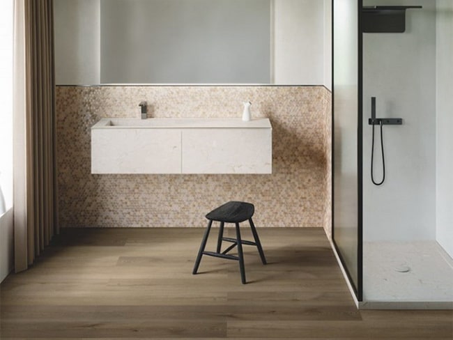 Suelo vinílico en baños