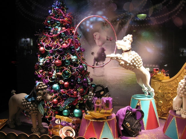 Cómo decorar tienda o escaparate en Navidad
