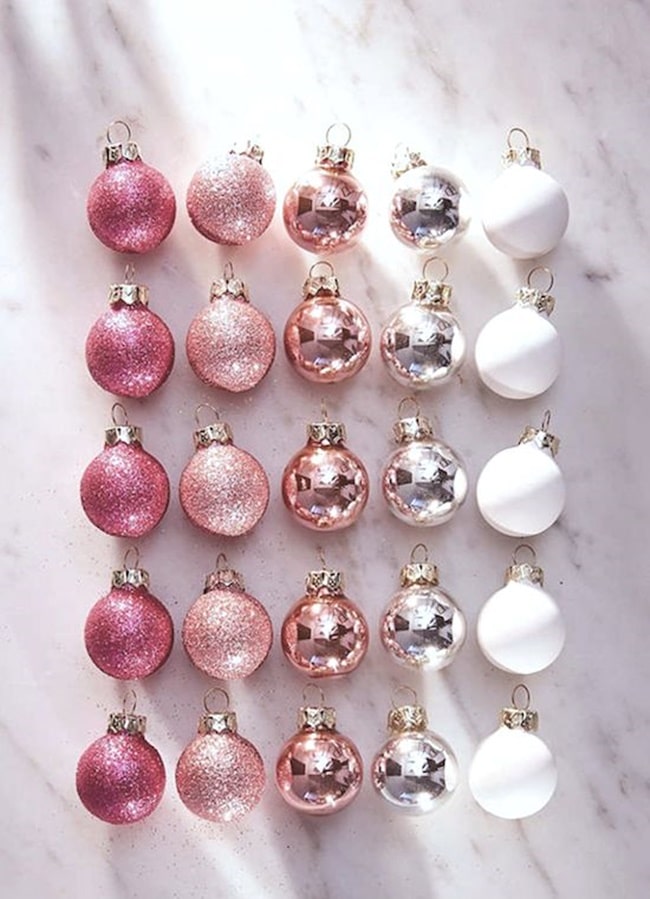 Bolas de Navidad en color rosa