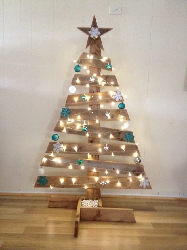 Árbol de Navidad DIY con palets de madera