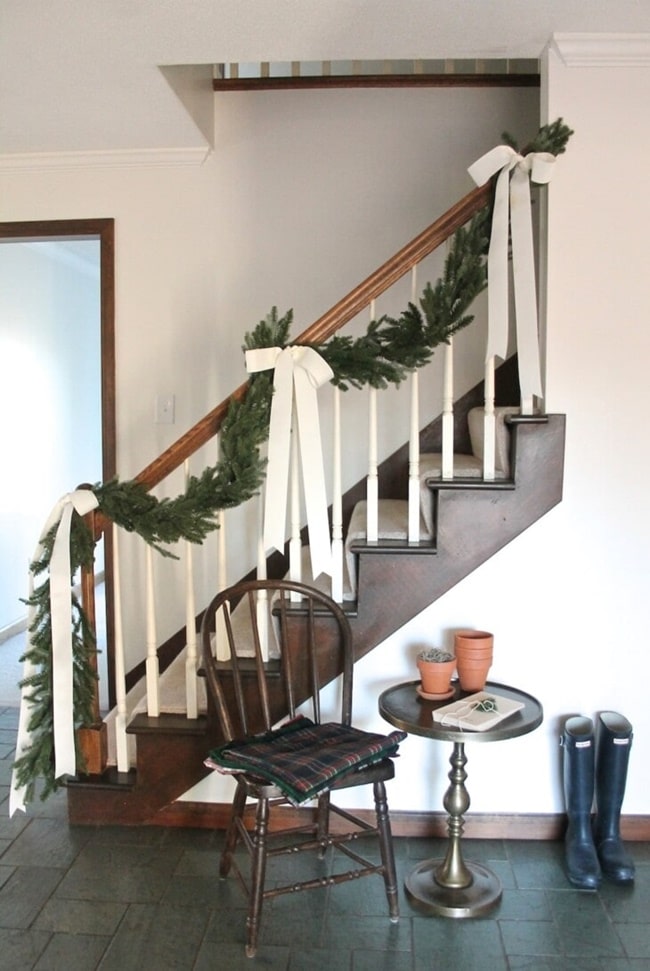 Guirnaldas botánicas para decorar la Navidad