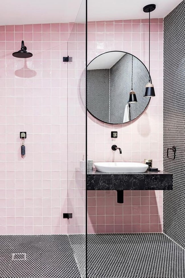 Baños color rosa