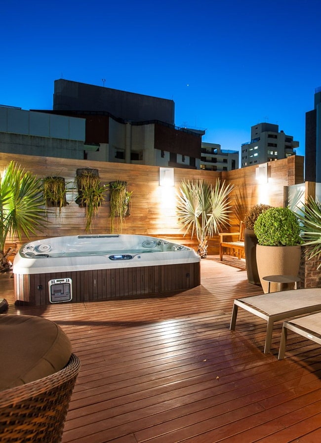 Terraza con hidromasaje
