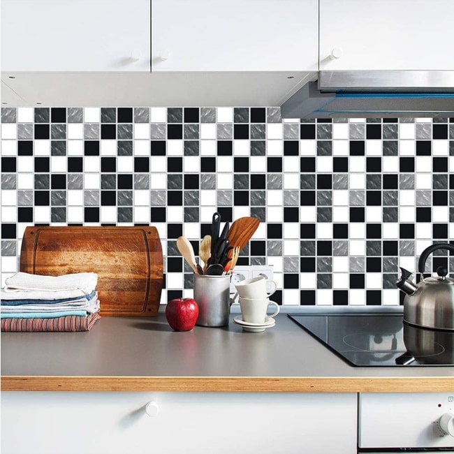 Azulejos vinílicos en frentes de cocina