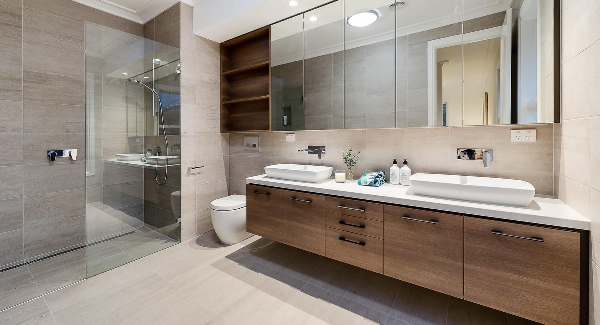 Escoge el tipo de baño que mejor va contigo