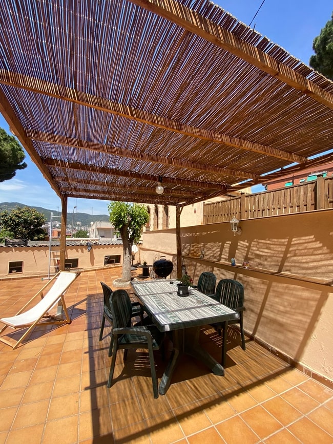Pérgola con cañizo