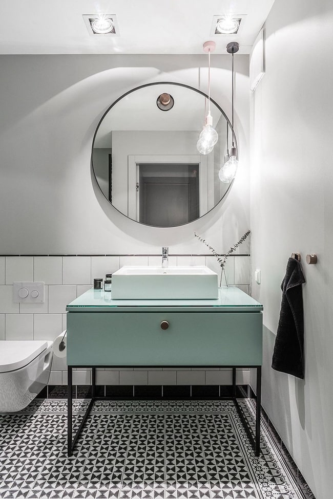 Pequeñas reformas DIY que puedes hacer en un baño