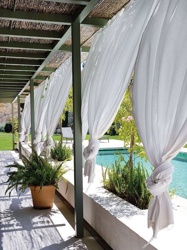 Toldos y cortavientos para porches