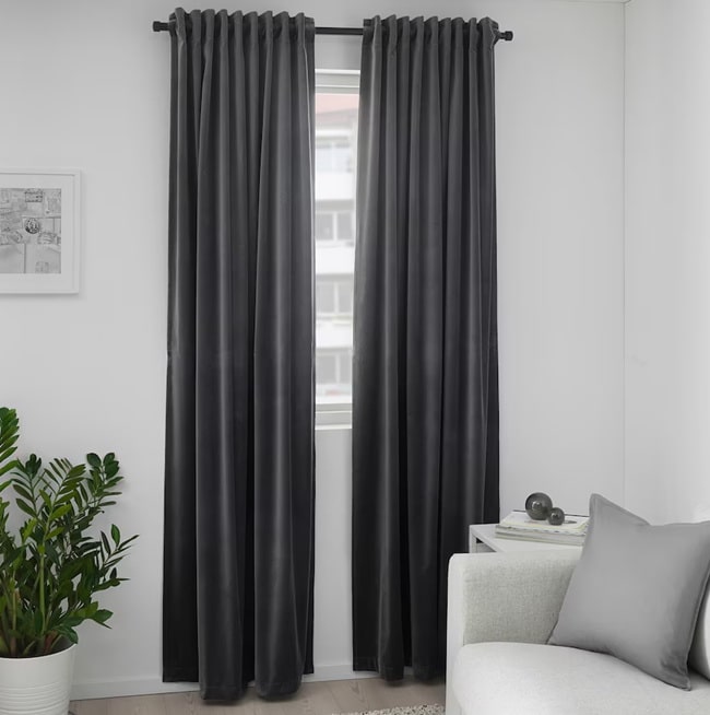 Cortinas gruesas para salones de otoño