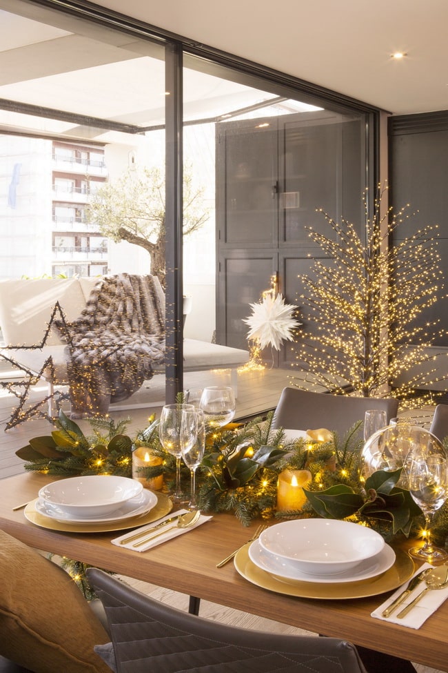 Decoración navideña con luces