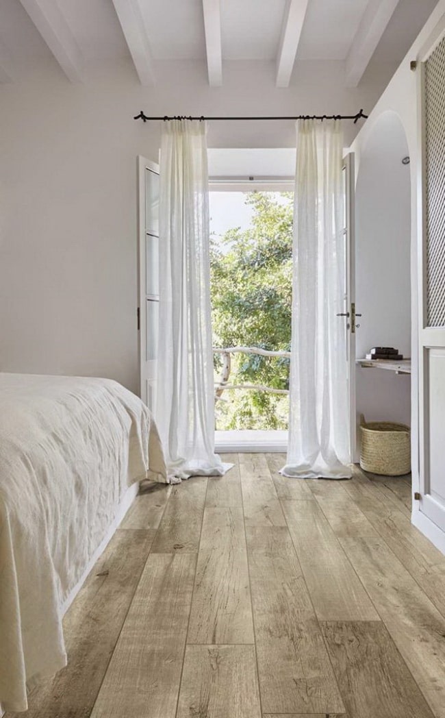 Cómo ahorrar en calefacción con la decoración de tu casa Suelos de madera