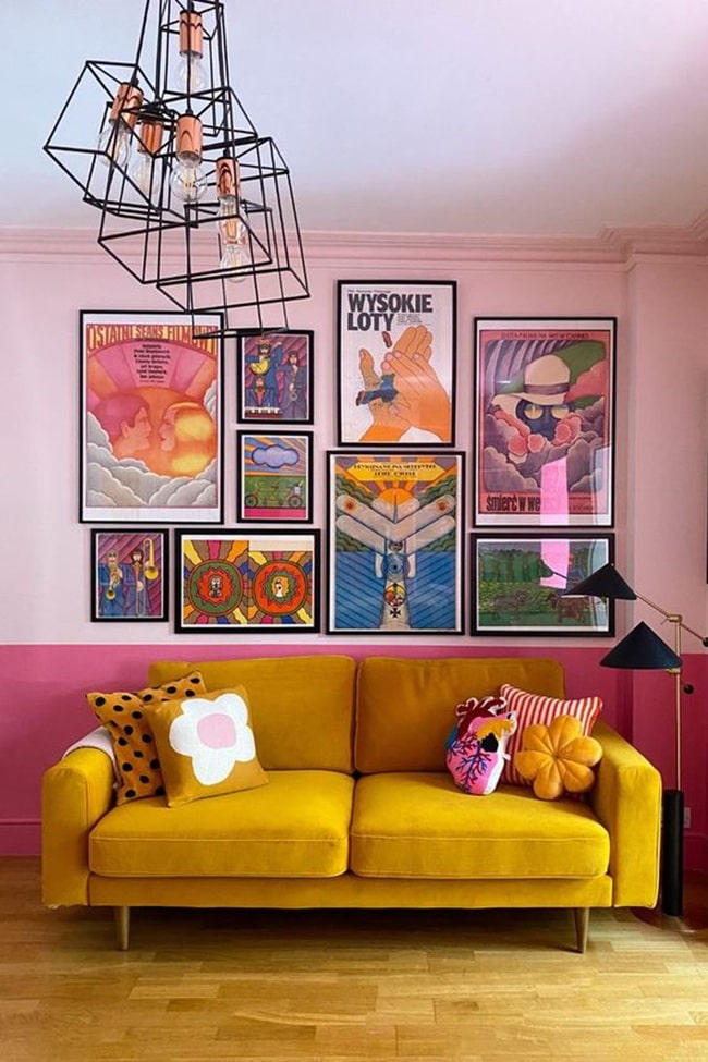 Sofá amarillo