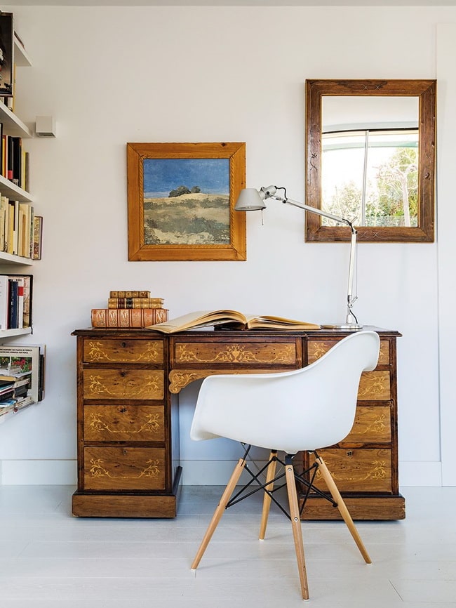 Muebles antiguos para una decoración gipstórica