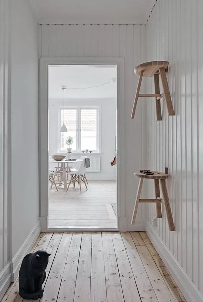 Suelos y muebles de madera