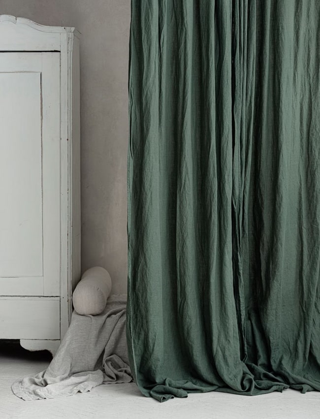 Cortinas en color verde para dormitorios