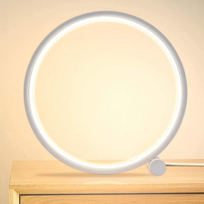 Lámpara de mesa moderna