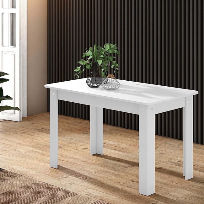 Mesa de comedor en color blanco