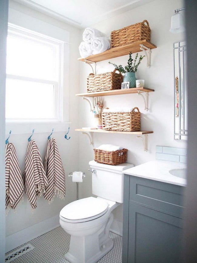 Baño pequeño cómodo y funcional