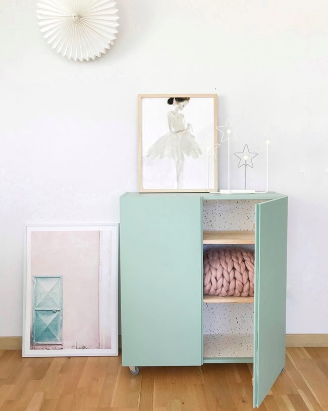 Cómo personalizar muebles de IKEA con pintura a la tiza