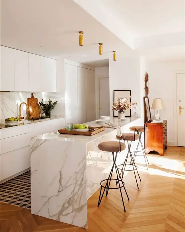 Cocina con península abierta al comedor