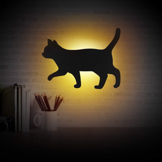 Lámpara de noche con forma de gato
