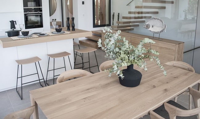 Materiales naturales en la decoración mediterránea