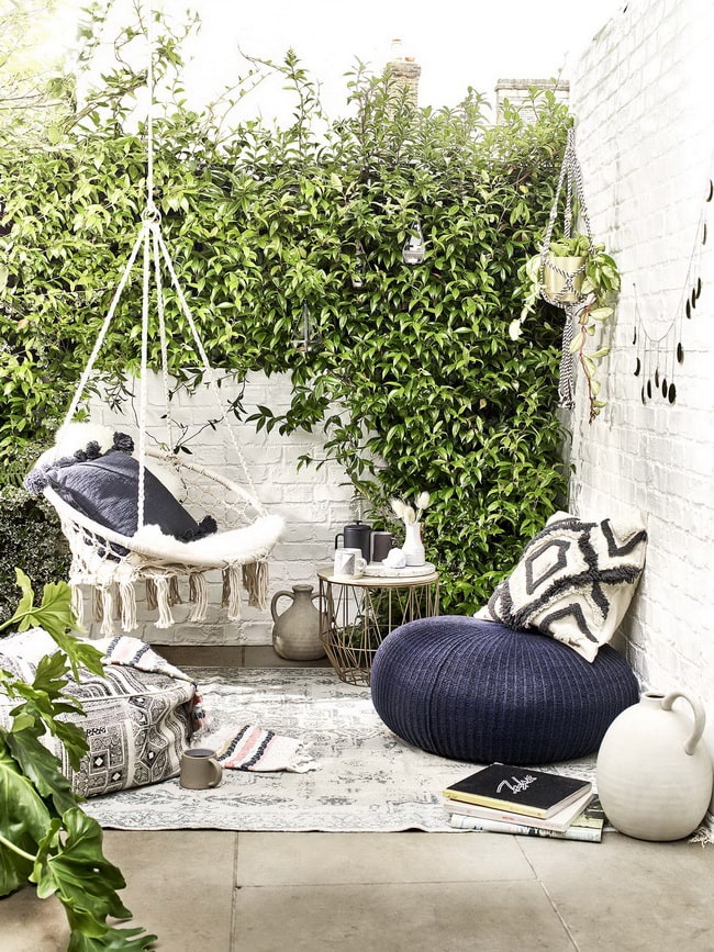 Decoración de muros exteriores con plantas enredaderas