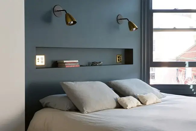 Cabecero de obra en la cama Hornacina en el cabecero de cama