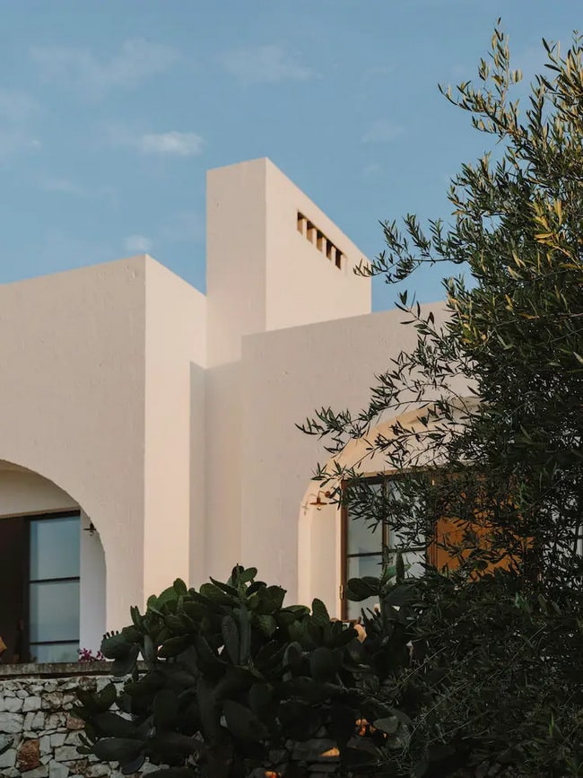 Colores para paredes de jardines mediterráneos