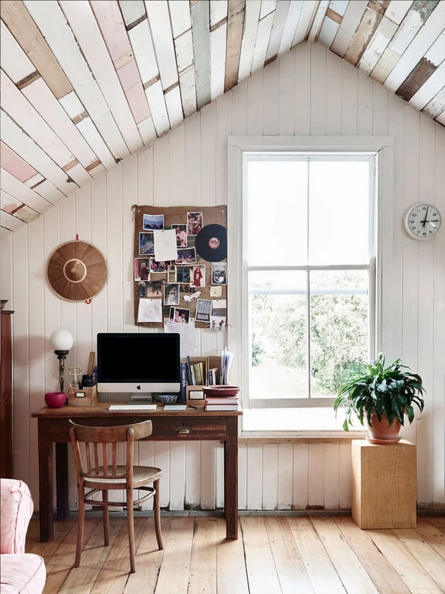 Estilo Cottagecore Pequeño espacio de trabajo en casa estilo rústico
