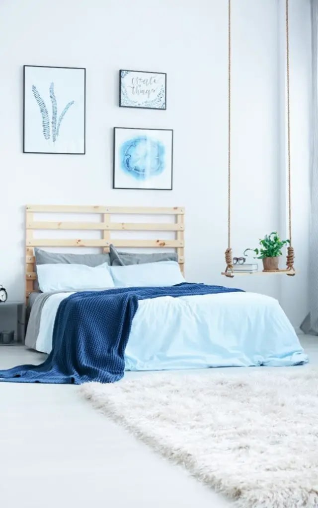 Dormitorio en azul, gris y blanco