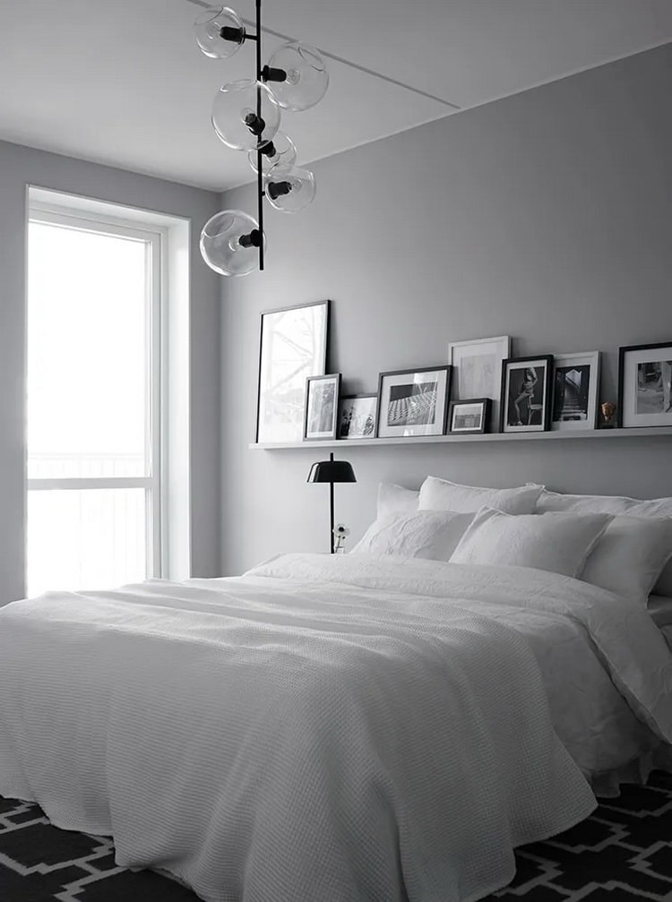 Cuartos en color gris