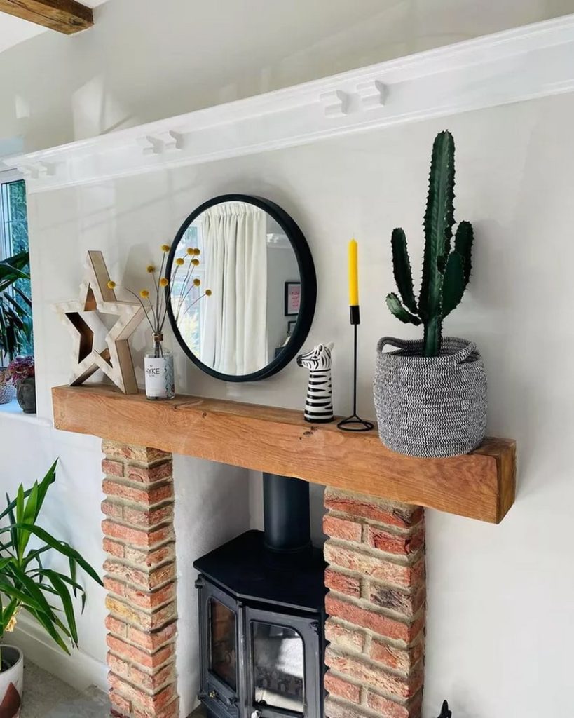 Repisa de chimenea con espejo