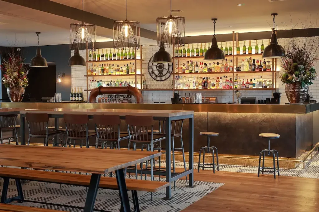 Muebles para locales gastronómicos